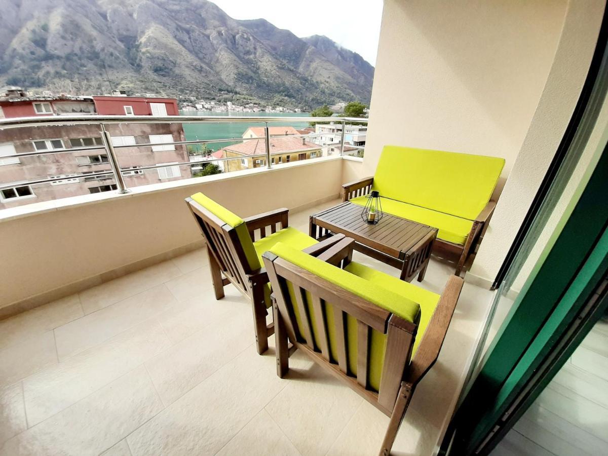 Maritimo Di Cattaro****Lux Apartment With Garage Екстер'єр фото