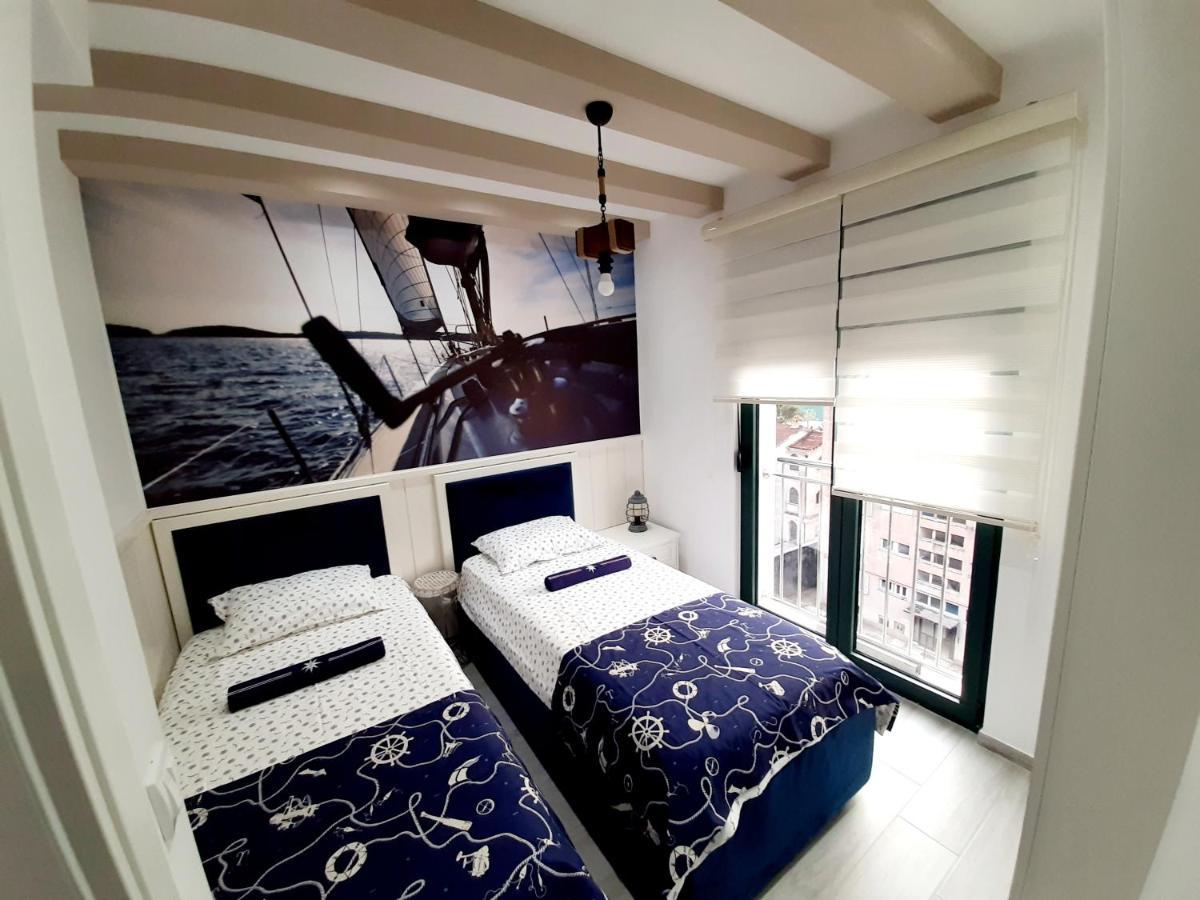 Maritimo Di Cattaro****Lux Apartment With Garage Екстер'єр фото