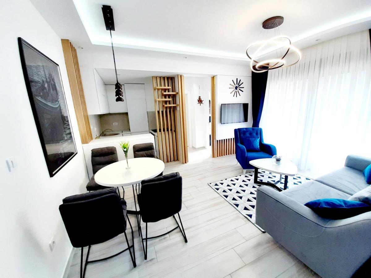 Maritimo Di Cattaro****Lux Apartment With Garage Екстер'єр фото