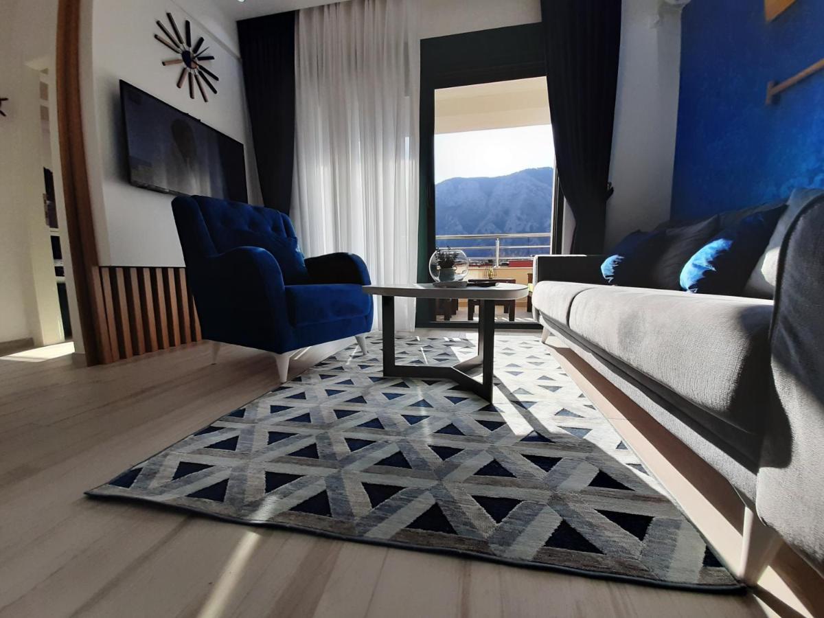 Maritimo Di Cattaro****Lux Apartment With Garage Екстер'єр фото